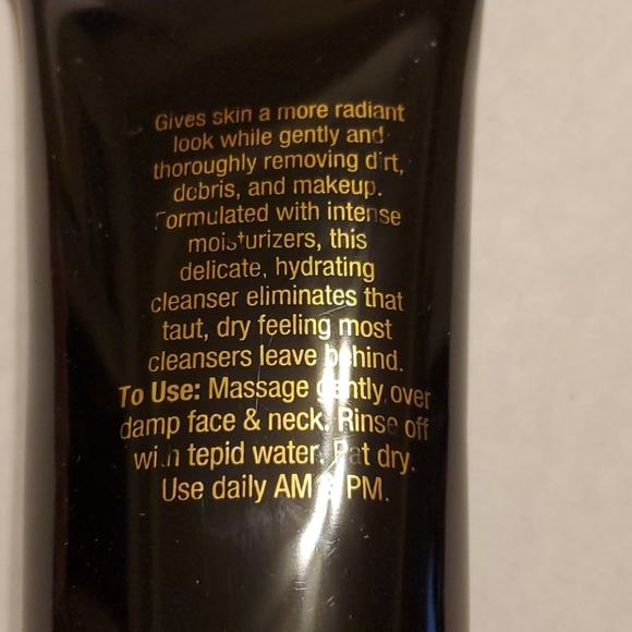 Skincare Signature Club A by Adrienne Arpel cleanser - Picture 5 of 6